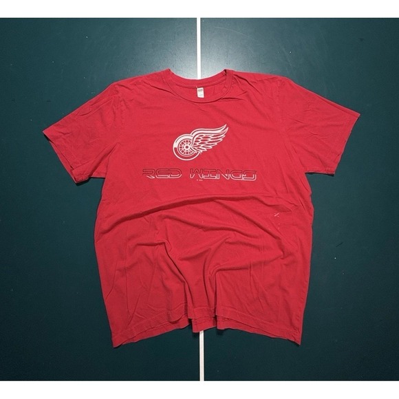 Vintage Detroit Red Wings T-Shirt Men's Size Large Red Made In USA - Picture 1 of 7